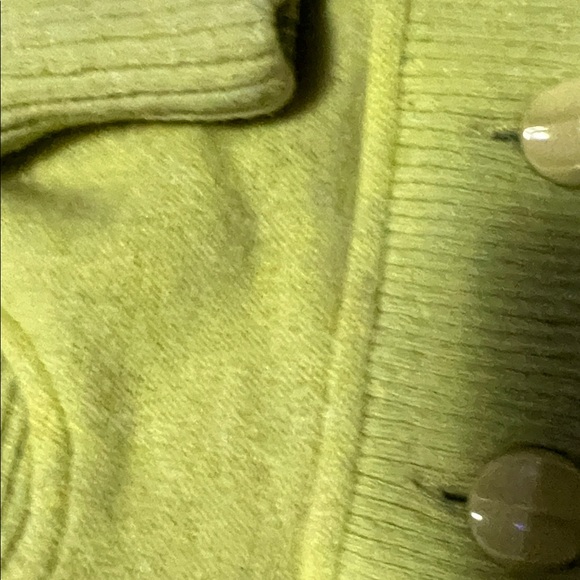 Sisley Vintage 80’s Cardigan Sweater Green Crest accent - Picture 10 of 14